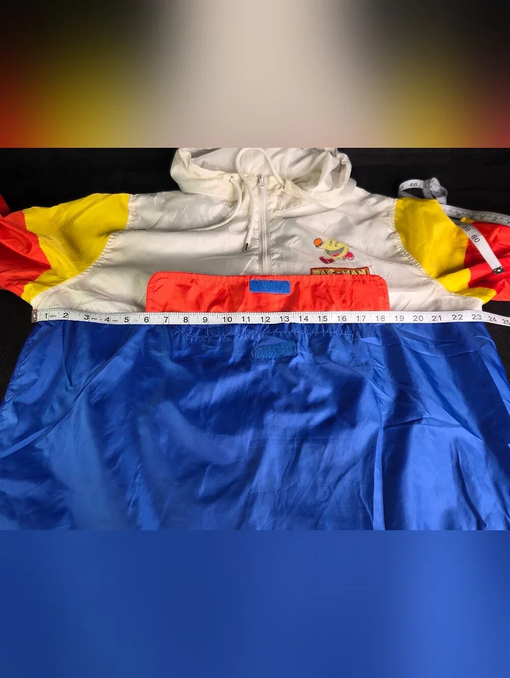Pac Man Windbreaker Quarter Zip XL